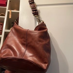 AUTHENTIC LEATHER COACH PURSE